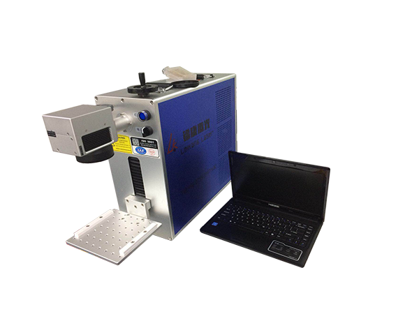 汽車(chē)坐墊激光打標(biāo)機(jī),愛(ài)車(chē)升級(jí)秒秒鐘！-鐳康激光